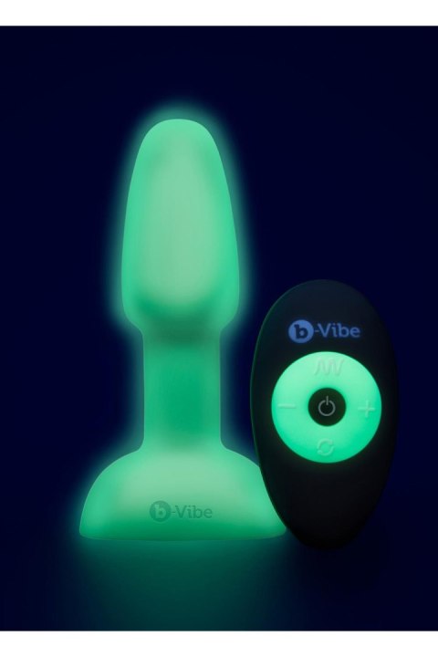 B-VIBE ASSTRONAUT GLOW-IN-THE-DARK BUTT PLAY SET