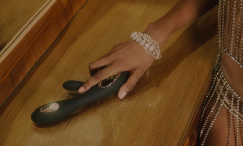 LELO Wibrator Króliczek Soraya Wave czarny