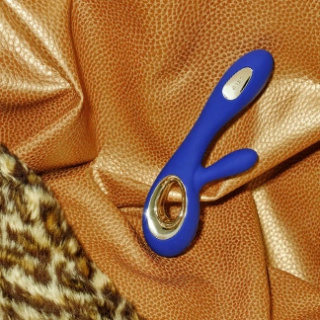 LELO Wibrator Króliczek Soraya Wave niebieski granatowy