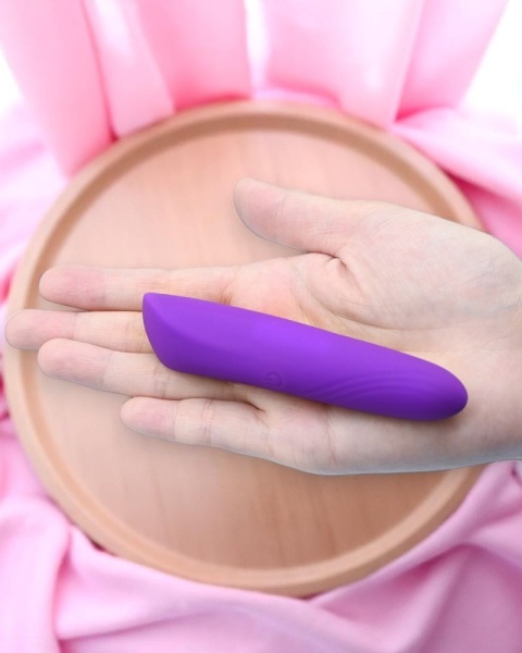 Mini wibrator łechtaczki Valeria Bullet 12 funkcji