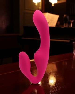 Wibrator dwustronny Strap on dla Par 14 funkcji