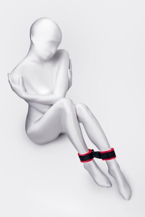 Kajdanki na kostki Anonymo welurowe 29 cm red