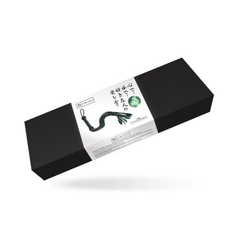 Pejcz Mossy Chic and Black Leather Cat O Nine Tails Whip Liebe Seele