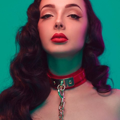 Obroża ze smyczą VEGAS High Gloss O-Ring Collar + Leash Kinky Diva